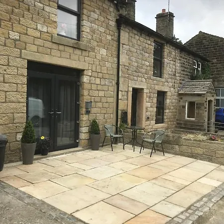 Squirrel 度假居 *